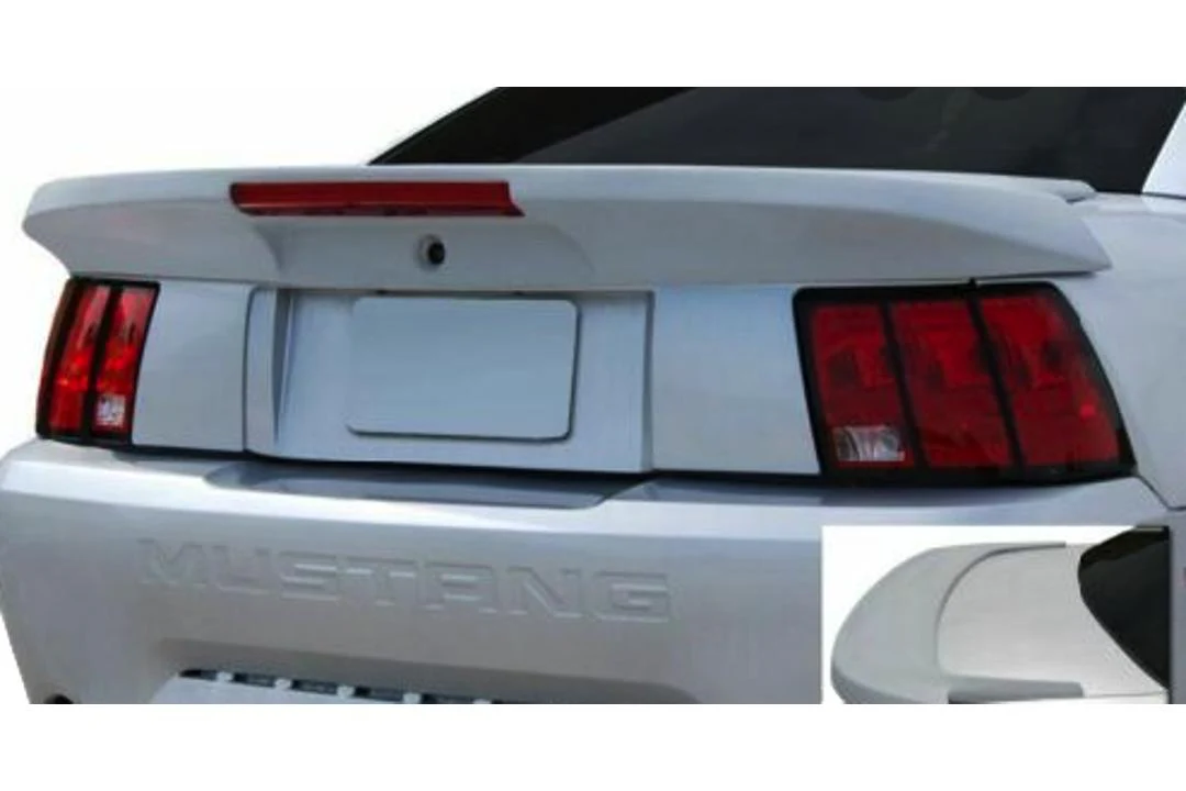 2001 Ford Mustang : Spoiler Painted - Image 3