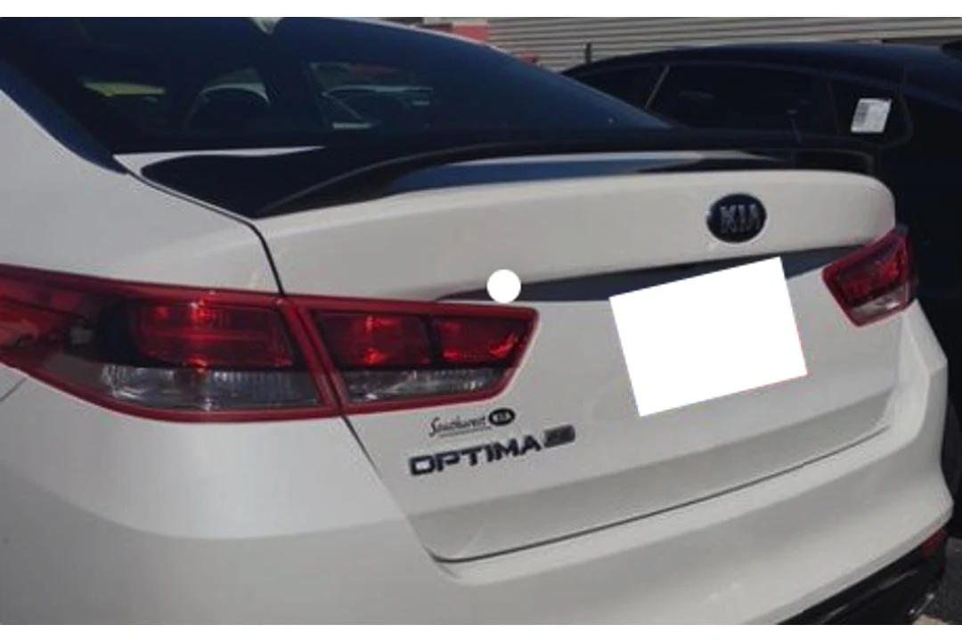 2002 Kia Optima : Spoiler Painted - Image 3