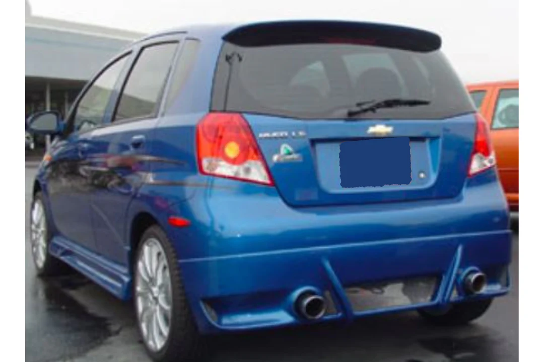 2010 Chevrolet Aveo : Spoiler Painted