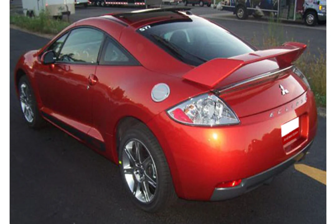 2010 Mitsubishi Eclipse : Spoiler Painted - Image 5