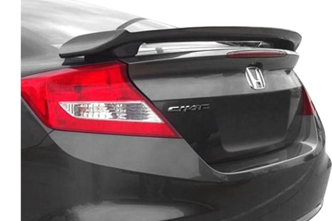 2013 Honda Civic : Spoiler Painted - Image 2