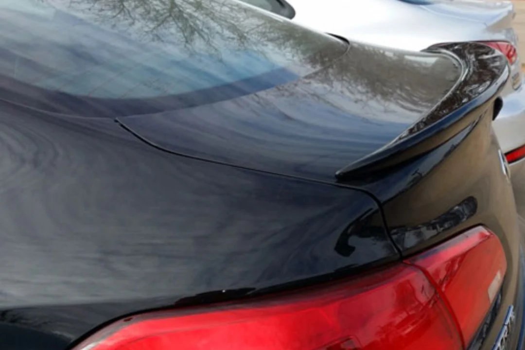 2015 Kia Forte : Spoiler Painted - Image 4