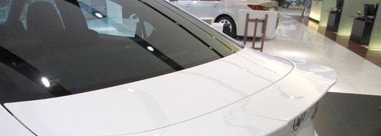 2015 Lexus IS : Spoiler Painted - Image 4