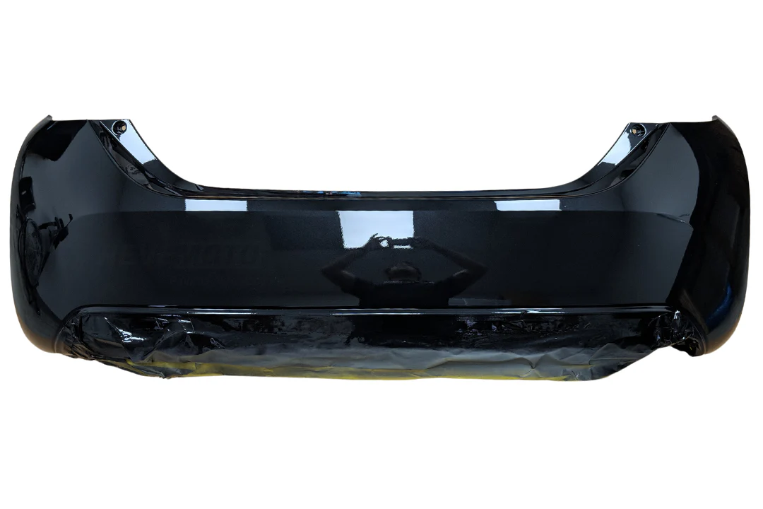 2018 Toyota Corolla : Rear Bumper Painted - Image 11